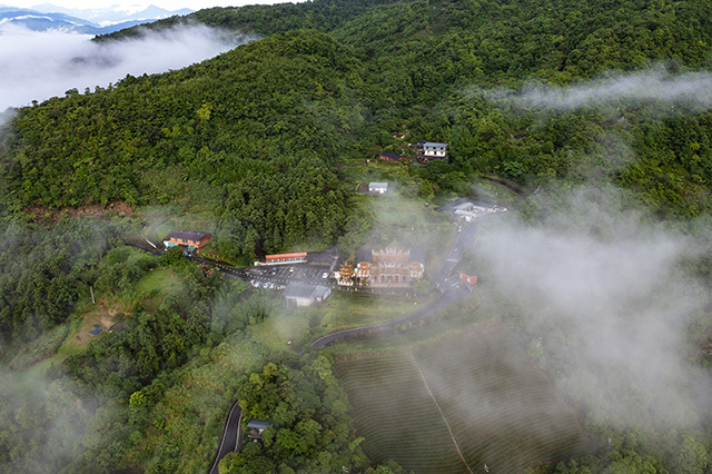 B空拍-銀牌-雲遊南山寺-蕭文章